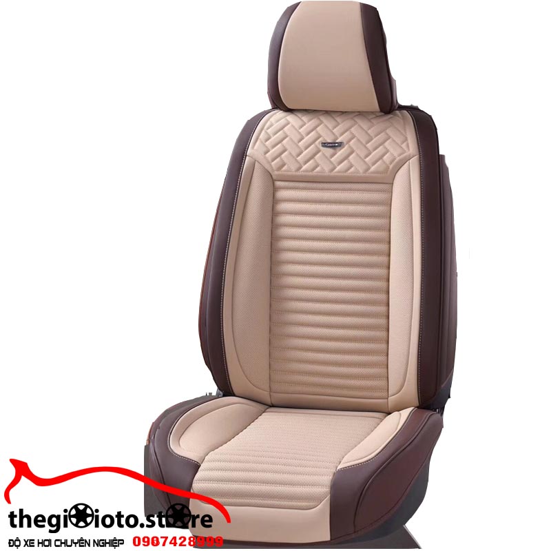 Áo ghế màu kem kết hợp màu nâu sang trọng