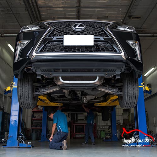 kiem-tra-he-thong-treo-lexus
