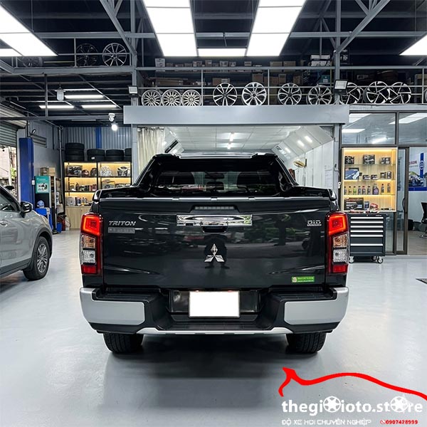 /lap-cuon-co-cho-xe-triton-2020-hai-phong