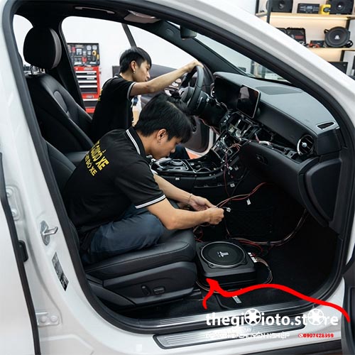 thi-cong-loa-sub-yaris-hai-phong