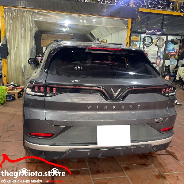 Dán phim cách nhiệt VF8 tại Hải Phòng