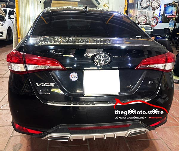 Thay lốp advenza 185/60R15 cho xe Vios