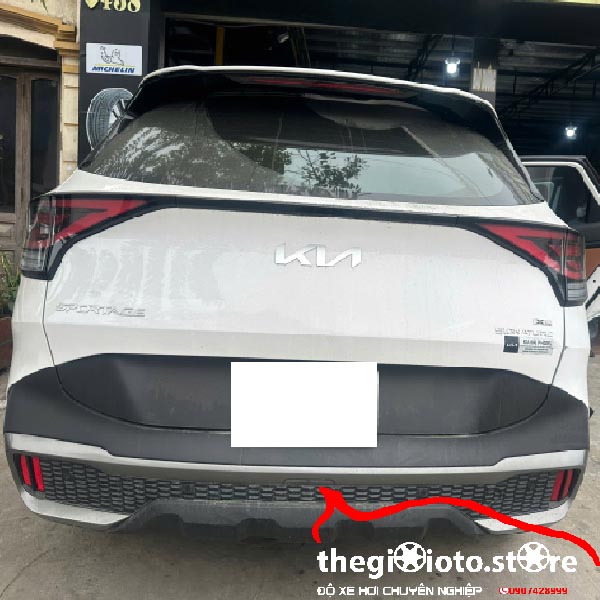 Độ loa sub gầm ghế cho Kia Sportage