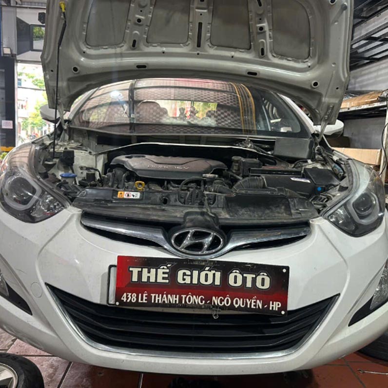 Thay Thế Giảm Sóc Cho Xe Elantra