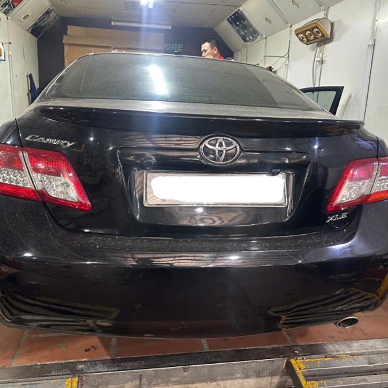 Phủ Phim Cách Nhiệt 3M Cho Xe Camry